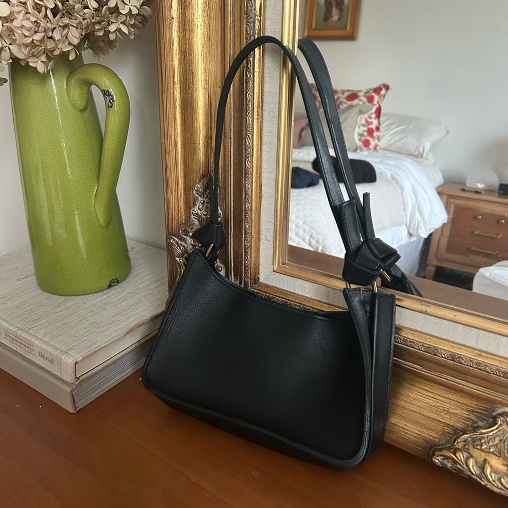 Madewell Black Leather Shoulder Bag